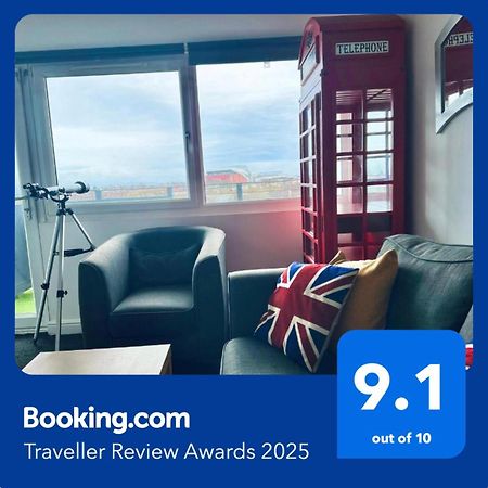 Unique View Of Anfield Stadium - Charming 2 Bedroom Apartment In Liverpool With Parking المظهر الخارجي الصورة